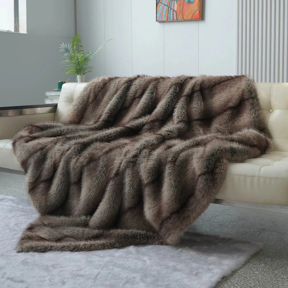 DREAMERA Fur Blanket